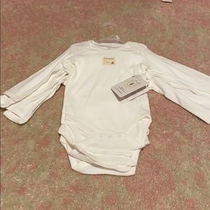 Burt’s Bees Bodysuits